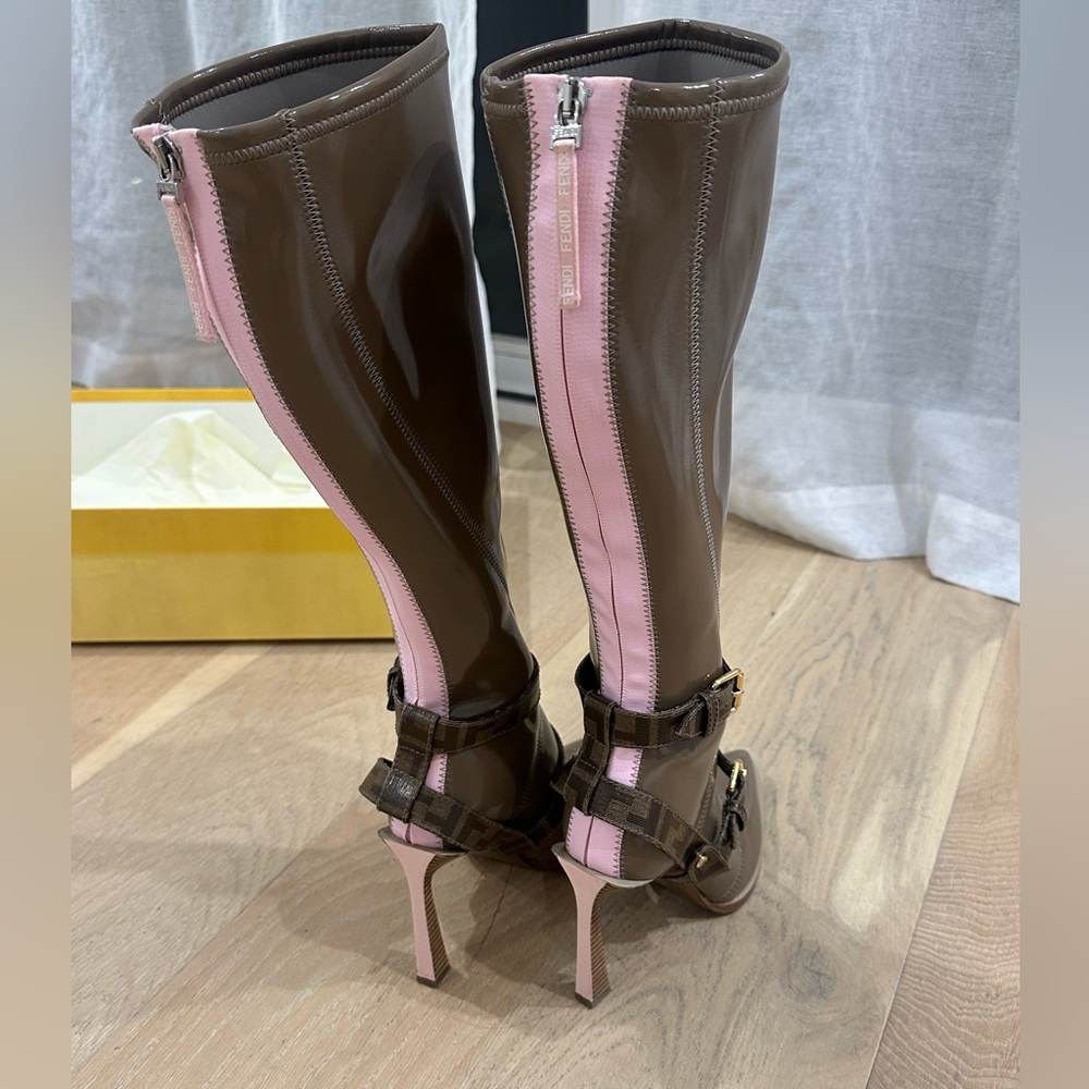 FENDI boots - Picture 3 of 11